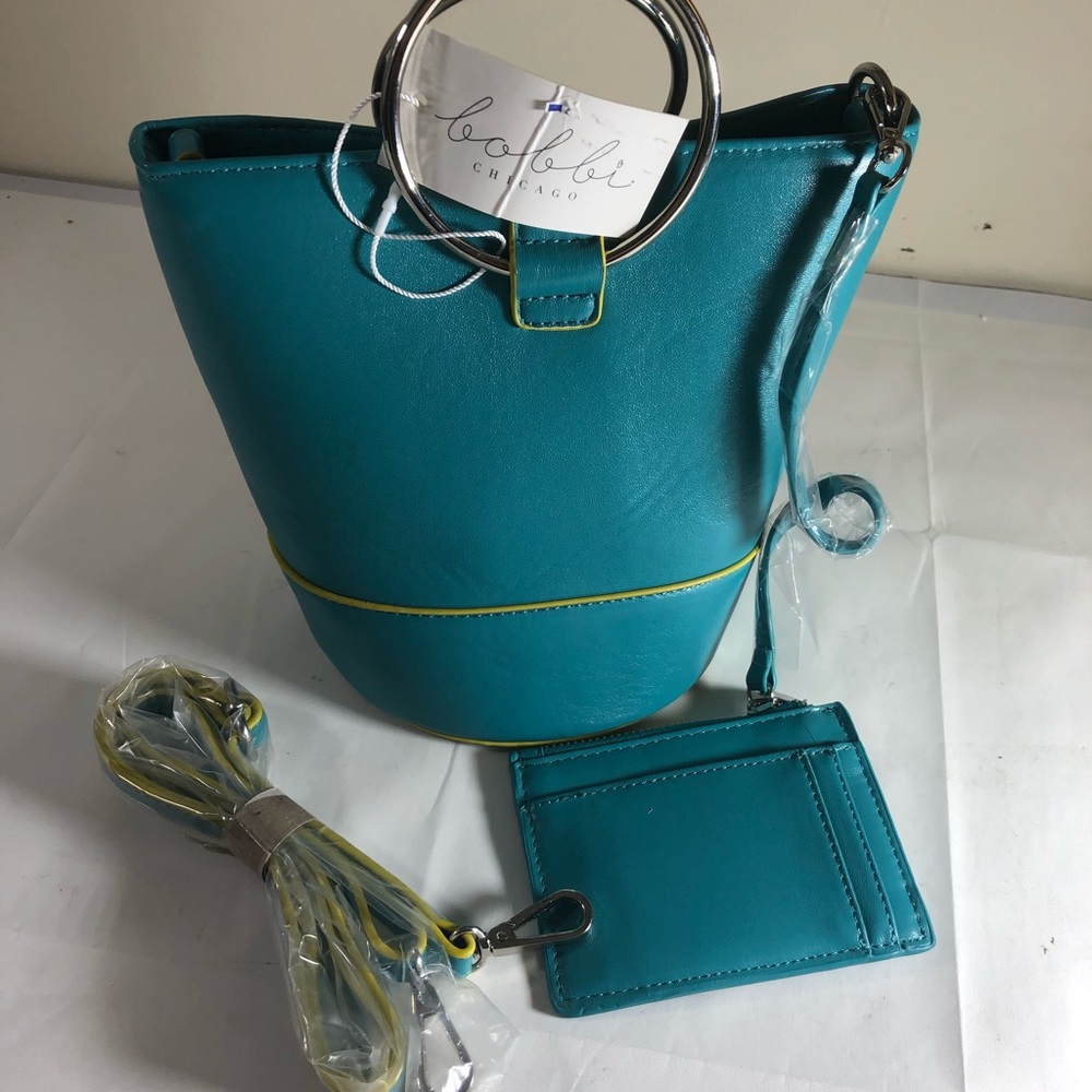 COPY - Bobbi Chicago Handbag with change purse NWT